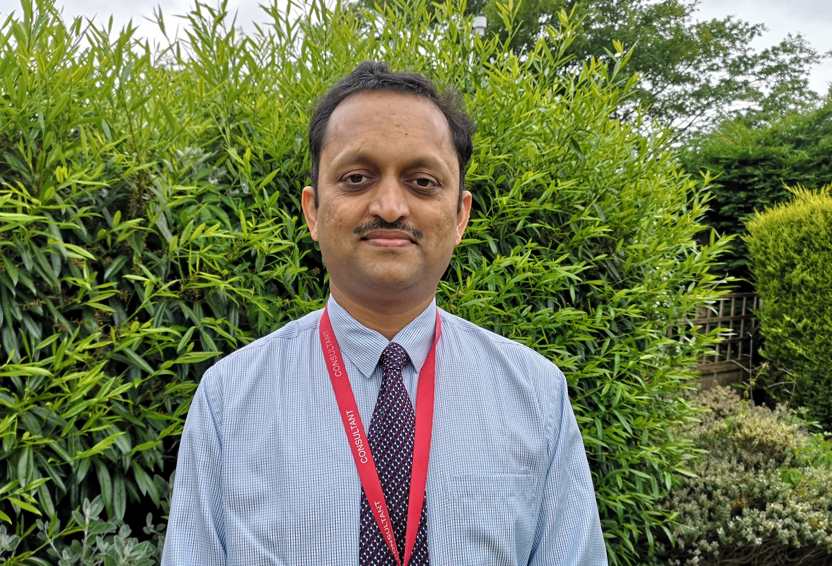 Mr Gautam Talawadekar Trauma lead VTE Lead and Shoulder Surgeon UHMBT (2).jpg