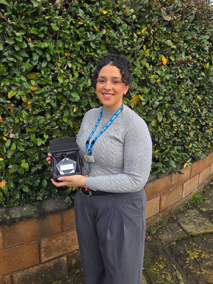 Sian Jackson and her Apprenticeship Award UHMBT 2026.jpg
