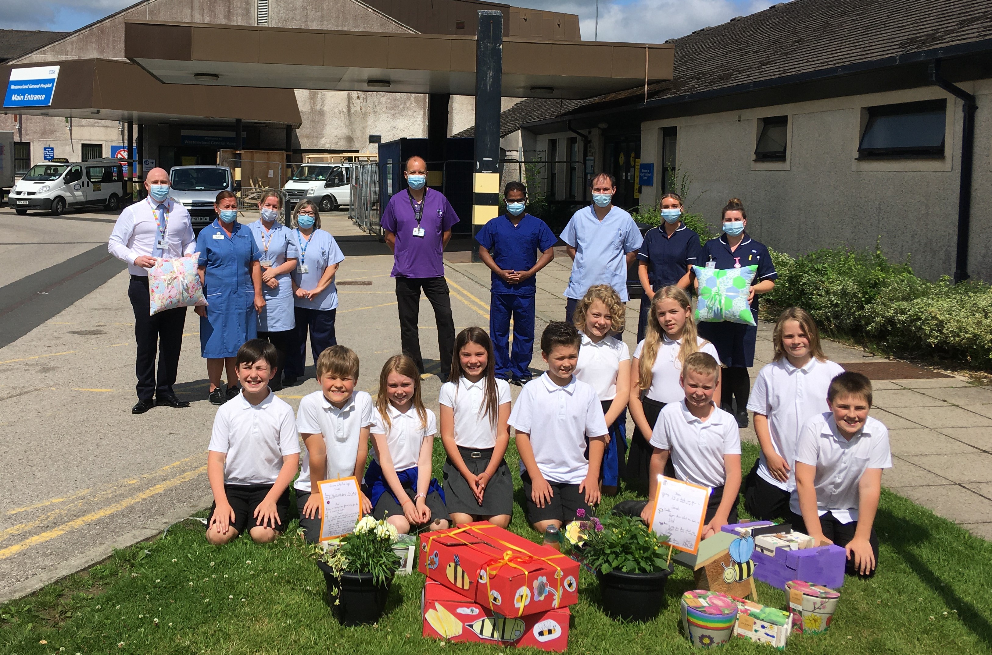 Heron Hill Primary School Pupils at WGH 1.jpg